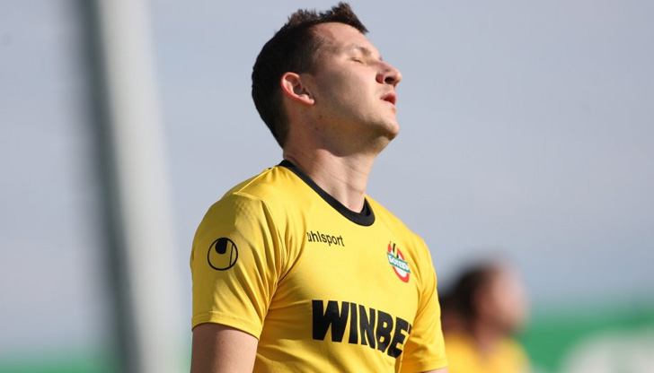 Играчът от националния ни отбор по футбол - Тодор Неделев,