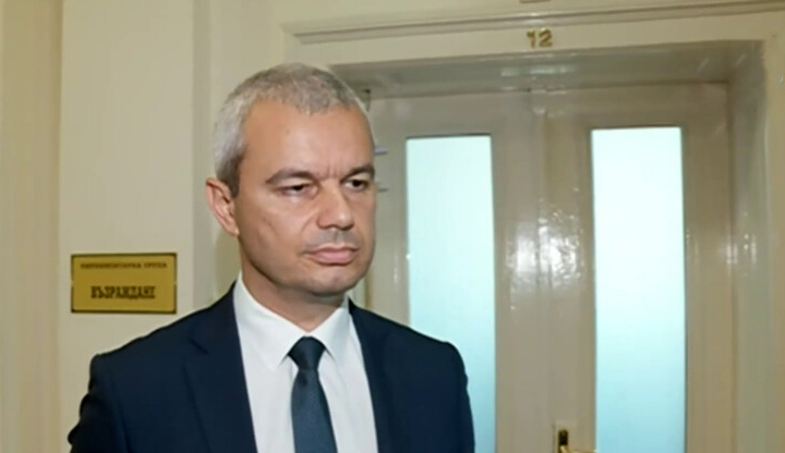 Този парламент е тотално делегитимиран&bdquo;Днес сутринта на председателски съвет изразихме