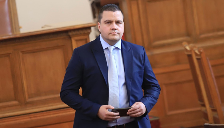 За ИТН Асен Василев и Кирил Петков не трябва да