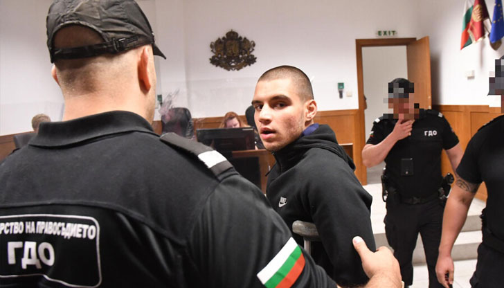 Мъж твърди, че също е бил жестоко пребит от негоНов