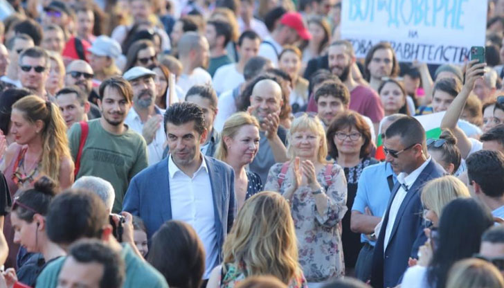 Асен Василев: Заслужава си да минем през целия този ад