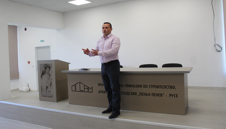 Днес се срещнах с бъдещите строители на Русе, за да