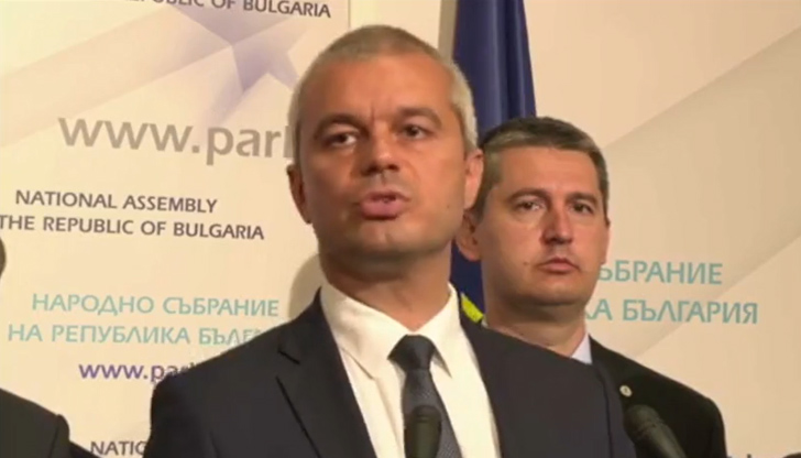 Това е парламент с изчерпано съдържание"Фалшивите новини имат малък срок