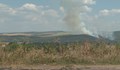 Пожар бушува край Полски Тръмбеш