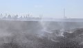 Плаващ кран ще претовари тлеещите въглища, замърсили въздуха в Русе