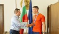 Пенчо Милков награди шампиона по кану Преслав Георгиев