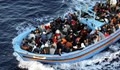Спасиха над 1500 мигранти в Средиземно море