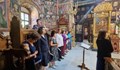 Панахида в Троянския манастир, където трябваше да бъде кръстен 7-месечния Мартин