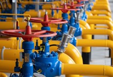 Опасявайки се че Русия може да спре доставките на природен