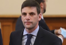 Не са водени с мен до момента разговори да бъда