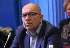Здравният министър има тежки финансови зависимости от фармацевтичния секторТова каза