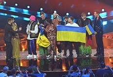 Борис Джонсън обеща фантастично съдържание в чест на украинцитеПрез май