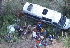 Той е пътувал от Малатия към Черно мореТуристически микробус падна