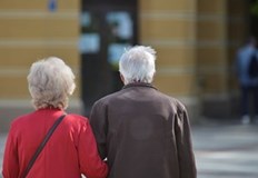 Още няколко кръга избори и пенсиите ще достигнат човешки ниваУвеличението