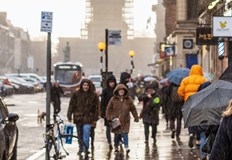 Световната икономика сблъсква с все по мрачни и несигурни перспективиСветовната икономика се