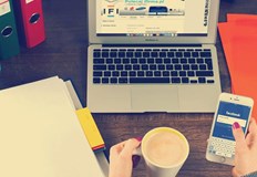 Платформата разделя потоците от публикации в две секцииFacebook обяви че