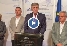 ДПС подкрепя изгонването на дипломати които се занимават с дейност