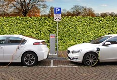 Към момента купувачите на електрически автомобили получават парични стимули до 6000 евроГерманското