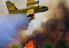 Големият горски пожар който бушува от близо седмица в северната