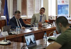 Цената никога не е била формирана от толкова много доставчициВ