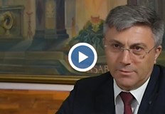 Кирил Петков е използвал службите за лична изгода Това заяви в