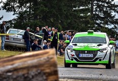 Двата български екипажа са начело в класирането след първия състезателен ден на