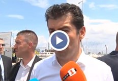 Това заяви премиерът в оставка пред журналисти в Гърция Продължаваме Промяната