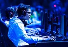 Зрителите в световен мащаб са 472 милиона което е повече от