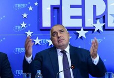 Лидерът на ГЕРБ Бойко Борисов намигна към Продължаваме промяната с