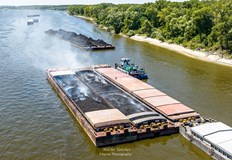 Отново воняща и задимена вечер Върна ме в онези години с