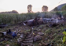 Украинският товарен самолет с осем души на борда се разби