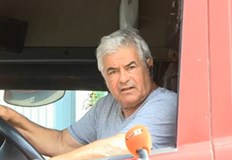 Продължават проблемите и огромните опашки от ТИР ове по международния път Русе