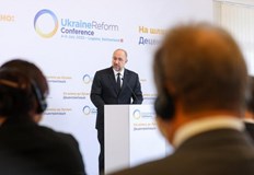 За възстановяването на Украйна трябва да бъдат използвани замразените авоари на