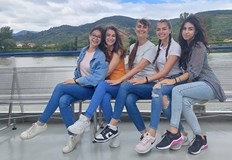 За четиринадесета поредна година ученици от СУза европейски езици Св