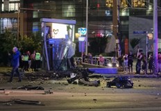 Униформената е пътувала в колата на бившия футболист в момента