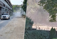 Праховото замърсяване на ВИК от разкопките по улица Димитър Басарбовски От април