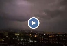 Градусите в столицата се понижиха чувствителноГорещо се задържа и днес