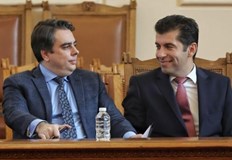 Премиерът ще дава обяснения за меморандума с компаниятаСлед скандала в