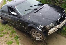 Трима са леко ранени при два пътни инцидента през последното