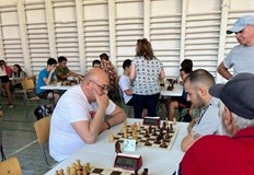 В блиц турнира участваха 43 души от България и чужбинаМеждународният майсторКрасимир