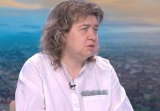 Юристът добави че не са водени разговори да бъде служебен