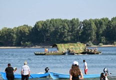 Ентусиасти масово преплуваха Дунава за 64 ти път Всяка година в последната