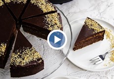 Известната в цялата страна торта Гараш е създадена в Русе в края