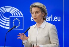 ЕС трябва да се защити от руското изнудване заяви Урсула