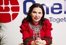 Българката която се укрива е обвинена че е присвоила над