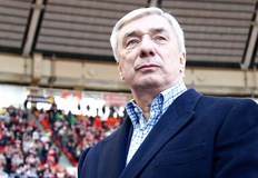 Известният футболен треньор Георгий Ярцев беше открит мъртъв в дома