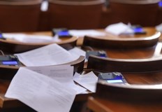 Депутатите излизат във ваканцияПоследен работен ден на 47 ия парламент От