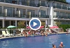 Очакваният пик на новата COVID вълна поражда много въпроси за