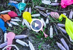 Много от търговците вече са преустановили продажбата на продуктитеЕкипи на