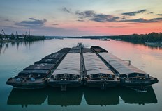 Корабоплаването е затруднено в района на островите Белене и ВардимНивото